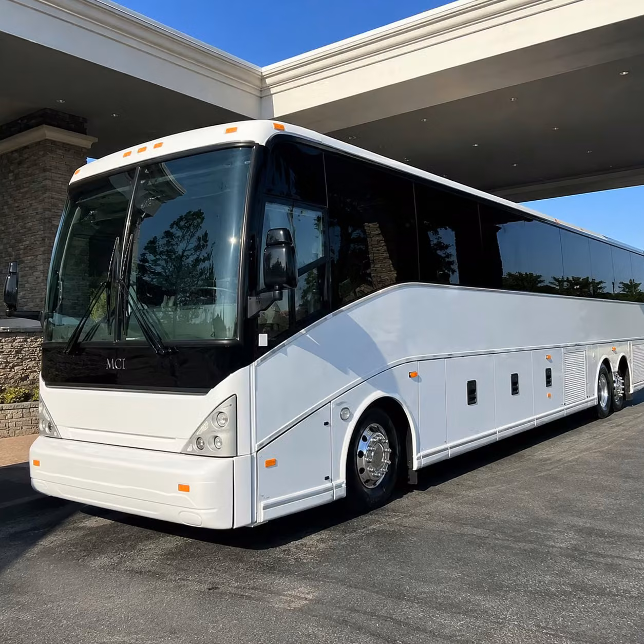 hotel to airport shuttles for virginia beach resort groups and conventions