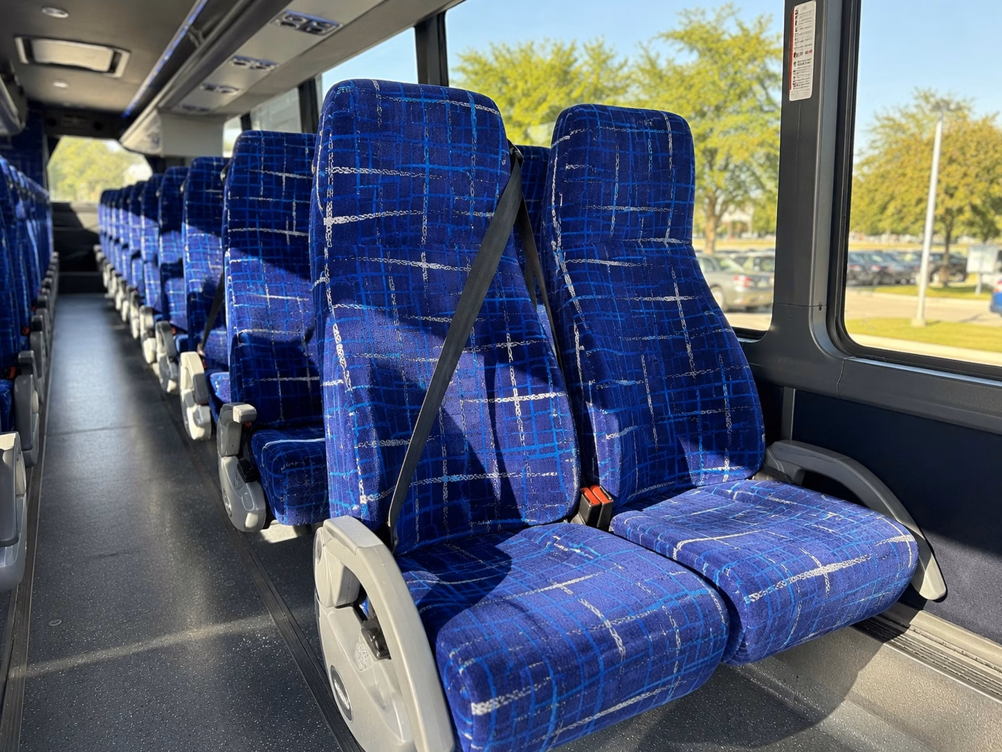shuttling guests between virginia beach hotels and your oceanfront ceremony venue