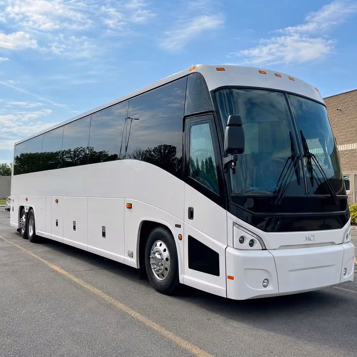 virginiabeachcoachbusservice com is the go to for atlantic avenue and oceanfront concert shuttle bus rentals